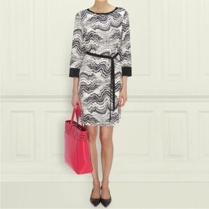LK Bennett DR Toledo Black White Wavy Stripe Shift Silk Dress size 4 NWT